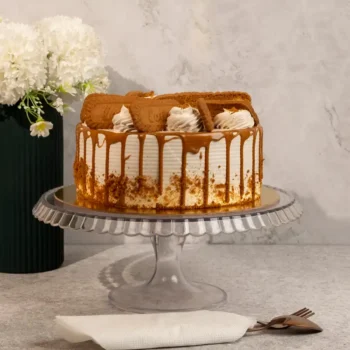 Vanilla Biscoff Cake